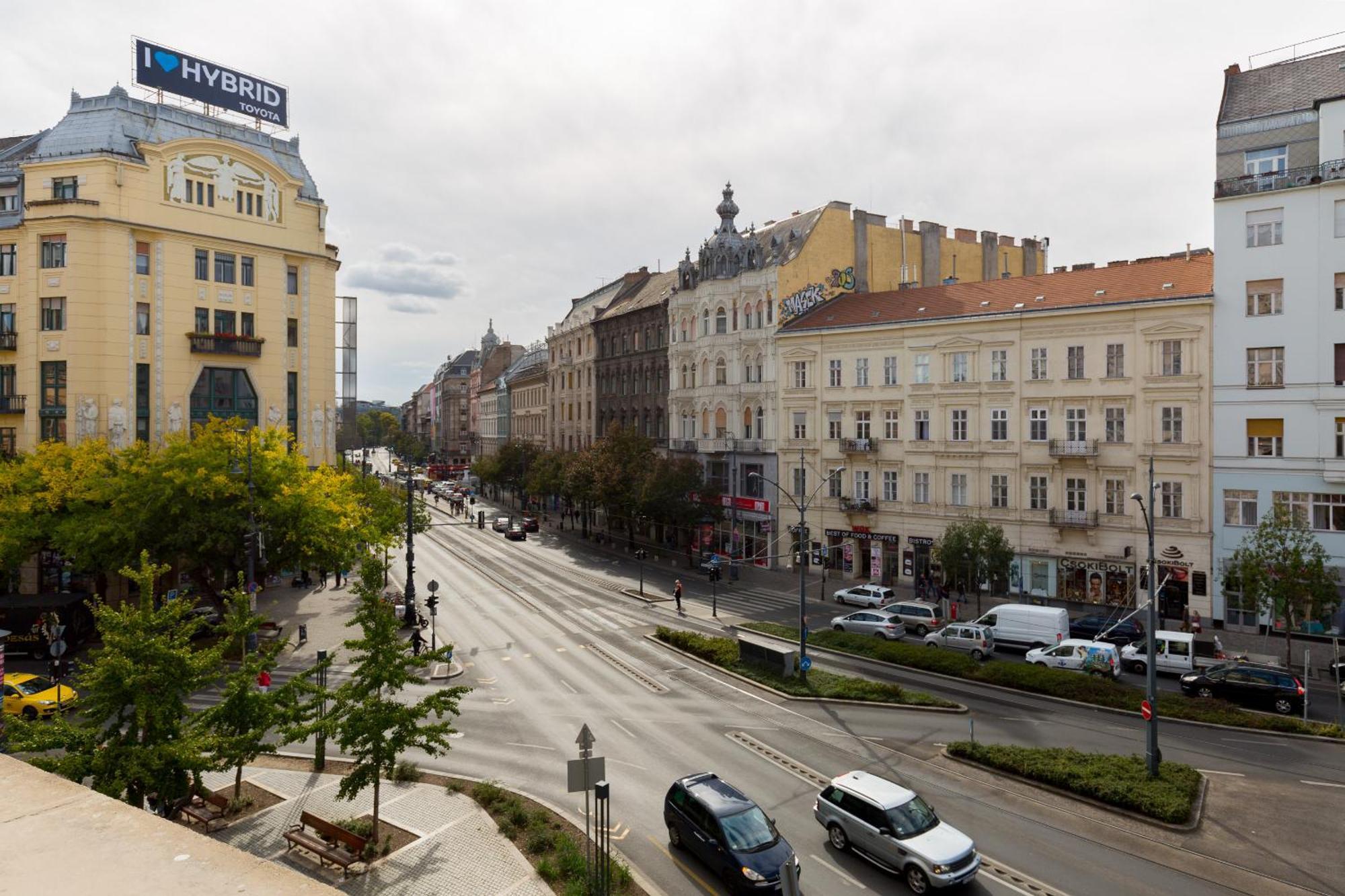 Stylish Studio Collection Central Budapest — Photos 1